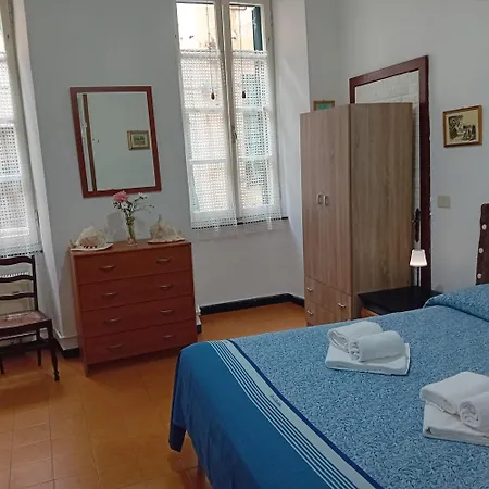 Casa Milanesi * モンテロッソ・アル・マーレ